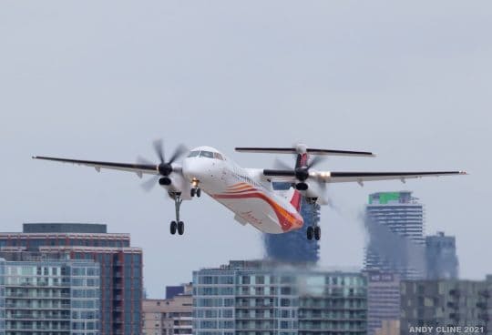 TAAG Angola Airlines Dash 8