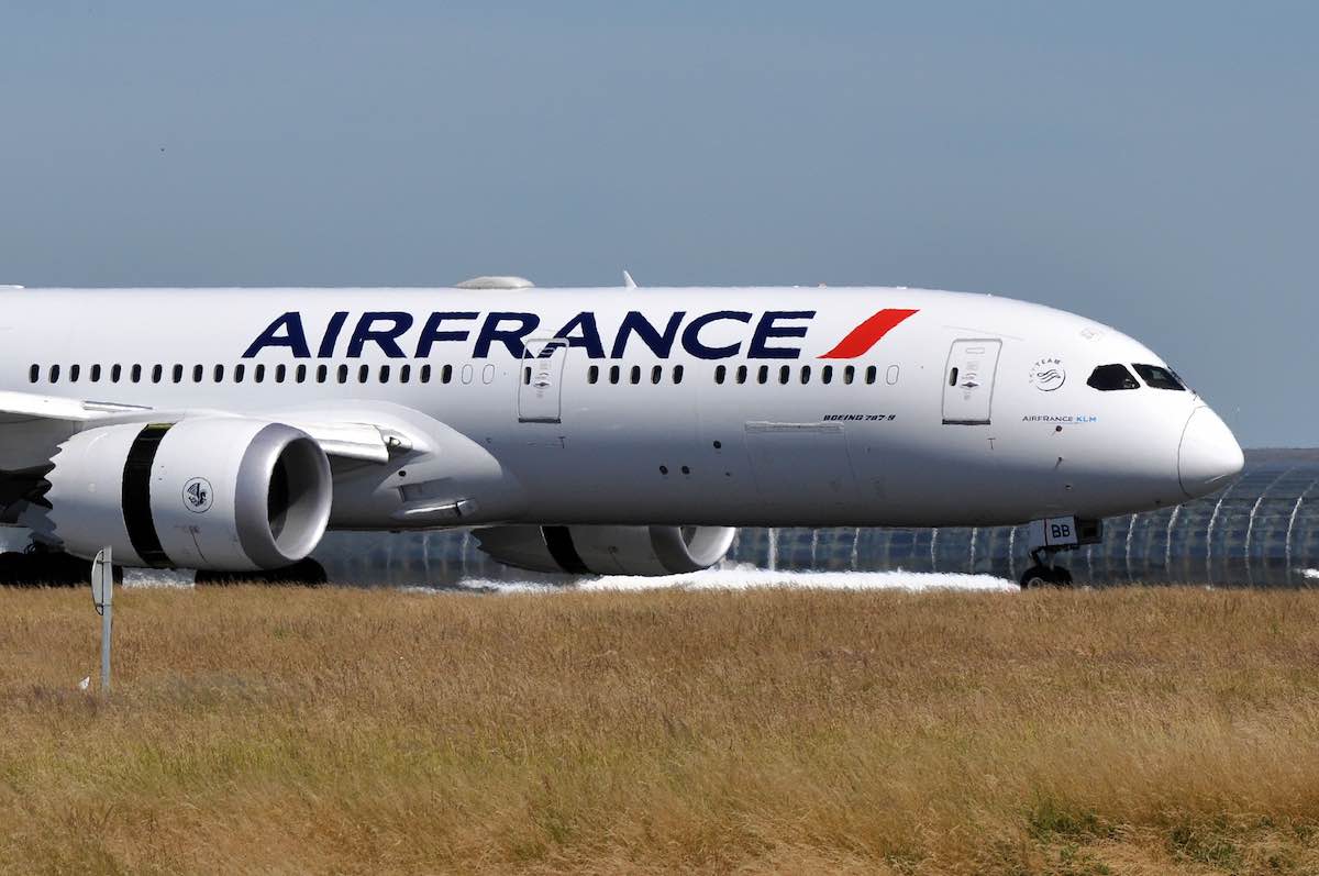 Air France Boeing 787-9 at Paris-Charles de Gaulle