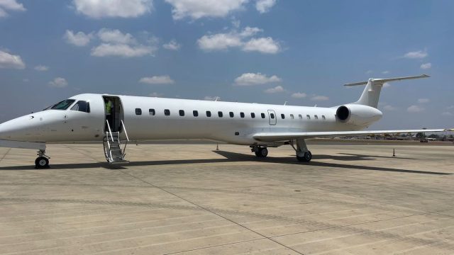 Fly Angola takes delivery of ERJ145