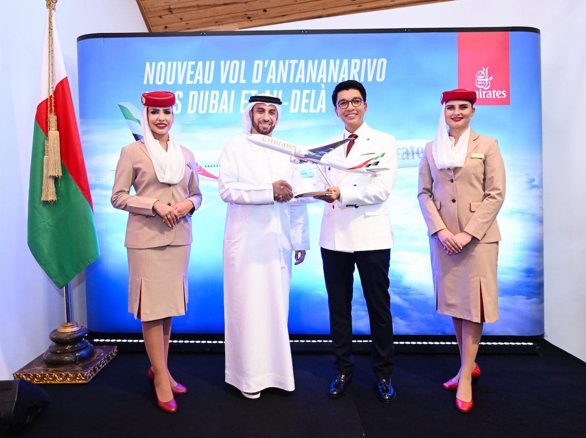 Emirates offers gift to His Andry Rajoelina President of The Republic of Madagascar