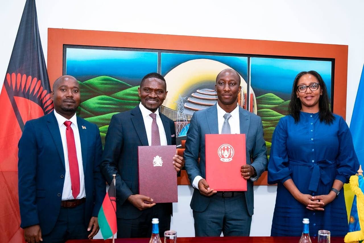 Rwanda and Malawi Sign Bilateral Air Services Agreement