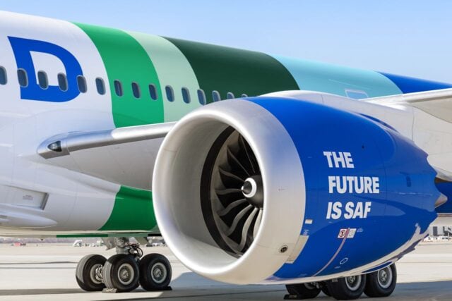 United Airlines 'The Future is SAF' livery