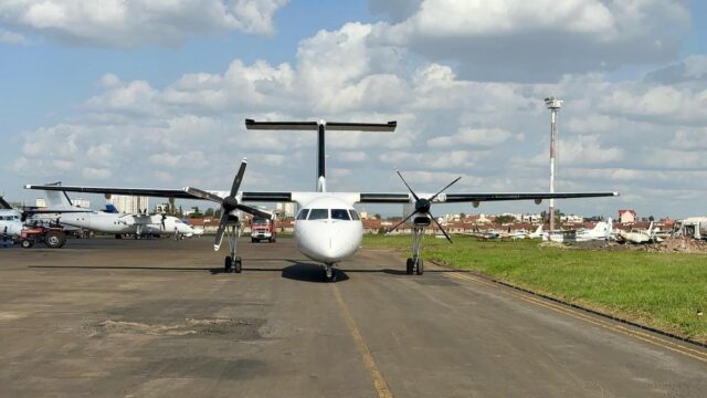 Airkenya Express Dash 8-200