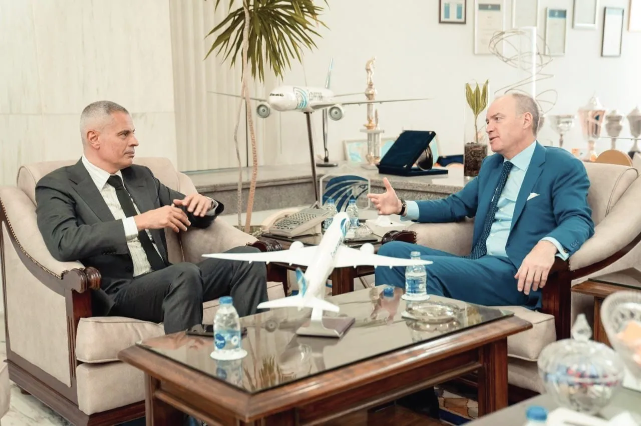 Aercap Ceo Aengus Kelly and Captain Ahmed Adel Chairman of EGYPTAIR Holding Company